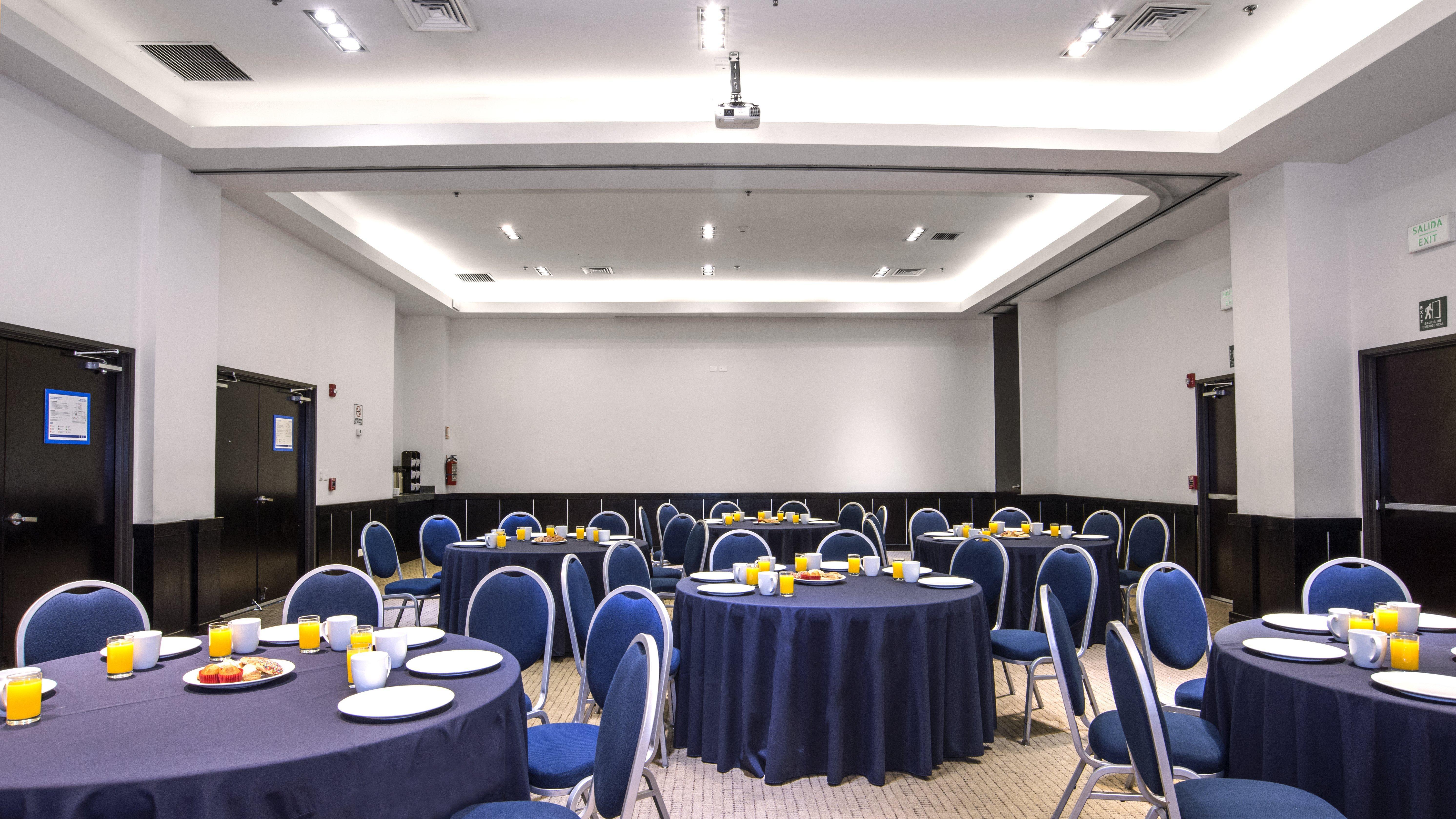 Holiday Inn Express Guaymas By Ihg Zewnętrze zdjęcie A typical meeting room