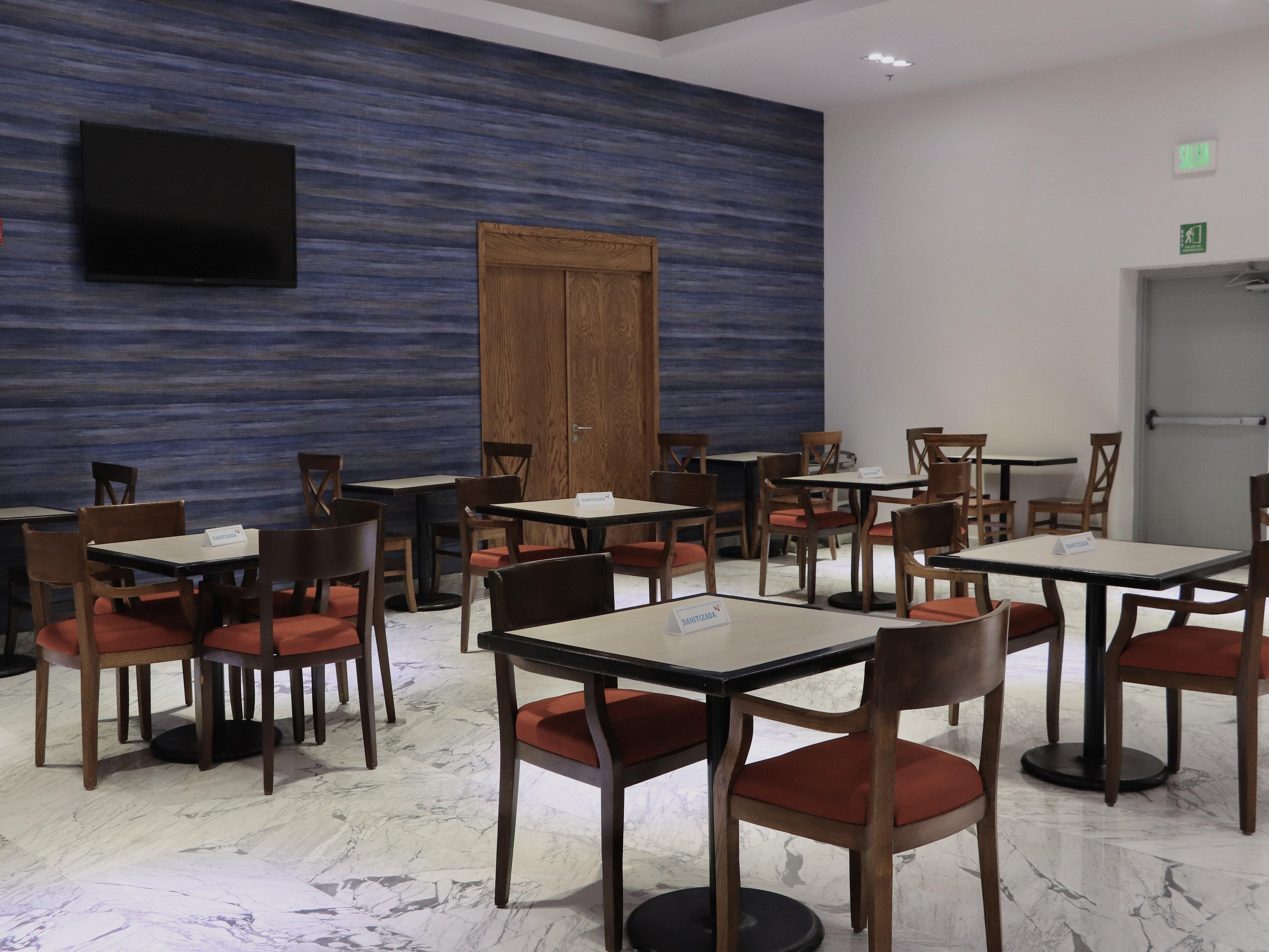 Holiday Inn Express Guaymas By Ihg Zewnętrze zdjęcie The dining room at the hotel